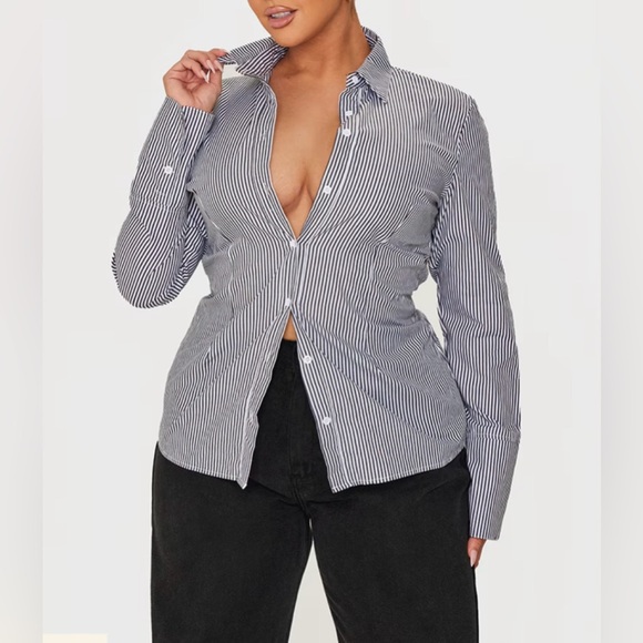 NWT Women PrettyLittleThing Black and White Striped Button Down Shirt Size 16 - Picture 1 of 14